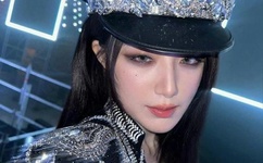 秦岚喊话陈小春